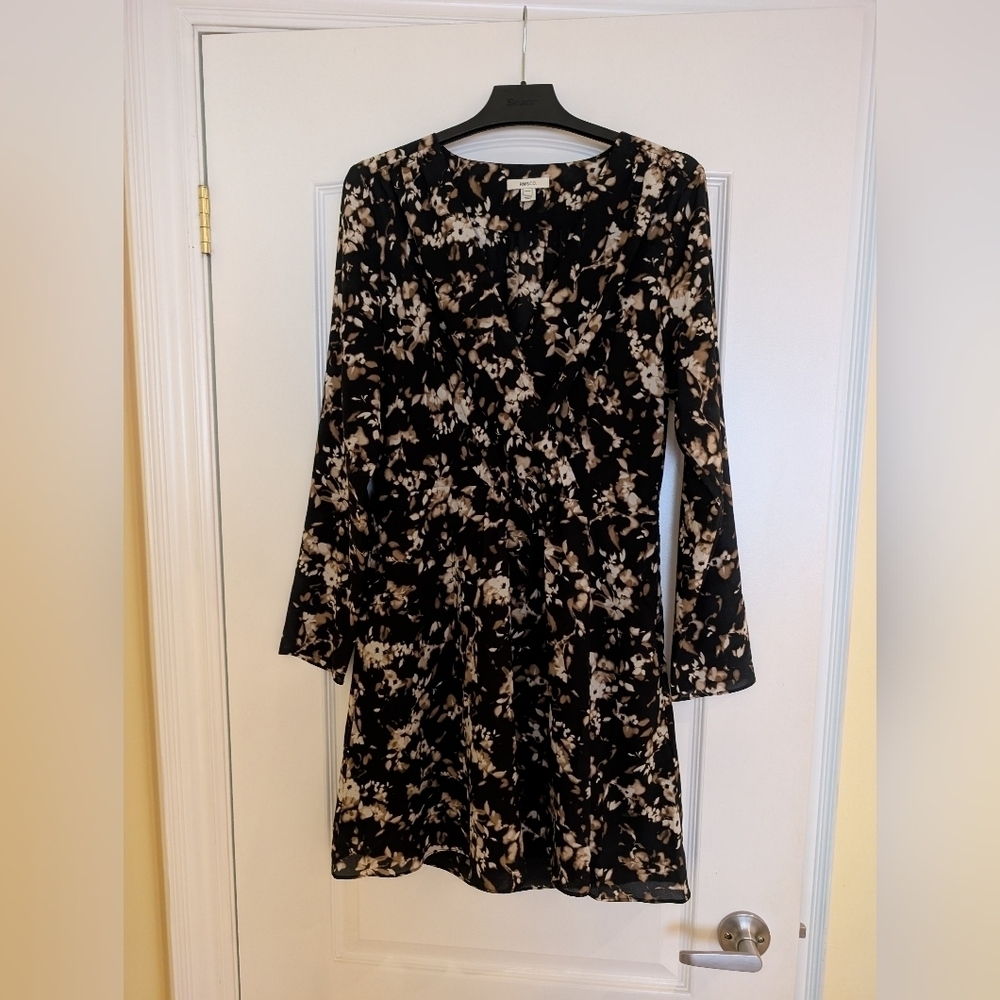 Elegant Black and Cream Floral Dress